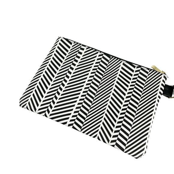 bebe Black and White Geometric Clutch - Picture 3 of 4